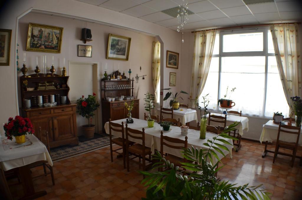 Hôtel de L'Arrivée Fouras Esterno foto