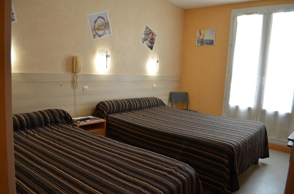 Hôtel de L'Arrivée Fouras Esterno foto